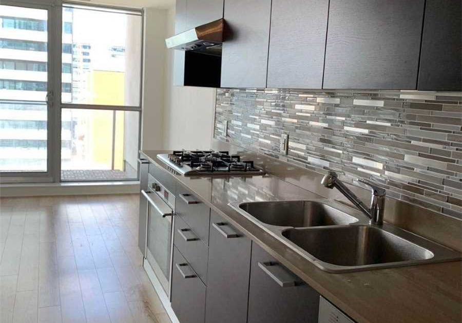 375-king-street-w-w-toronto-ontario-c12283546