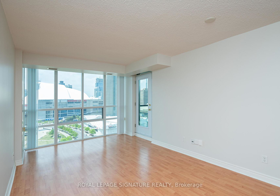 51-lower-simcoe-street-toronto-ontario-c12283549