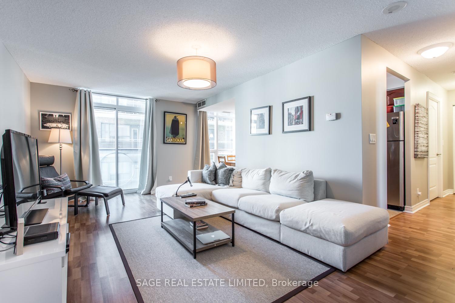 212-eglinton-avenue-e-e-toronto-ontario-c12283743