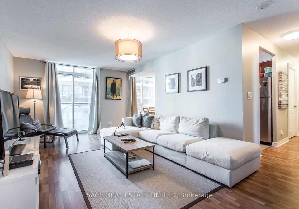 212-eglinton-avenue-e-e-toronto-ontario-c12283743