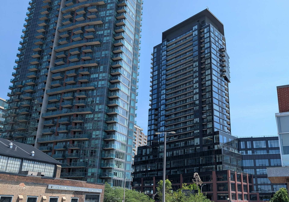 135-east-liberty-street-toronto-ontario-c12283745