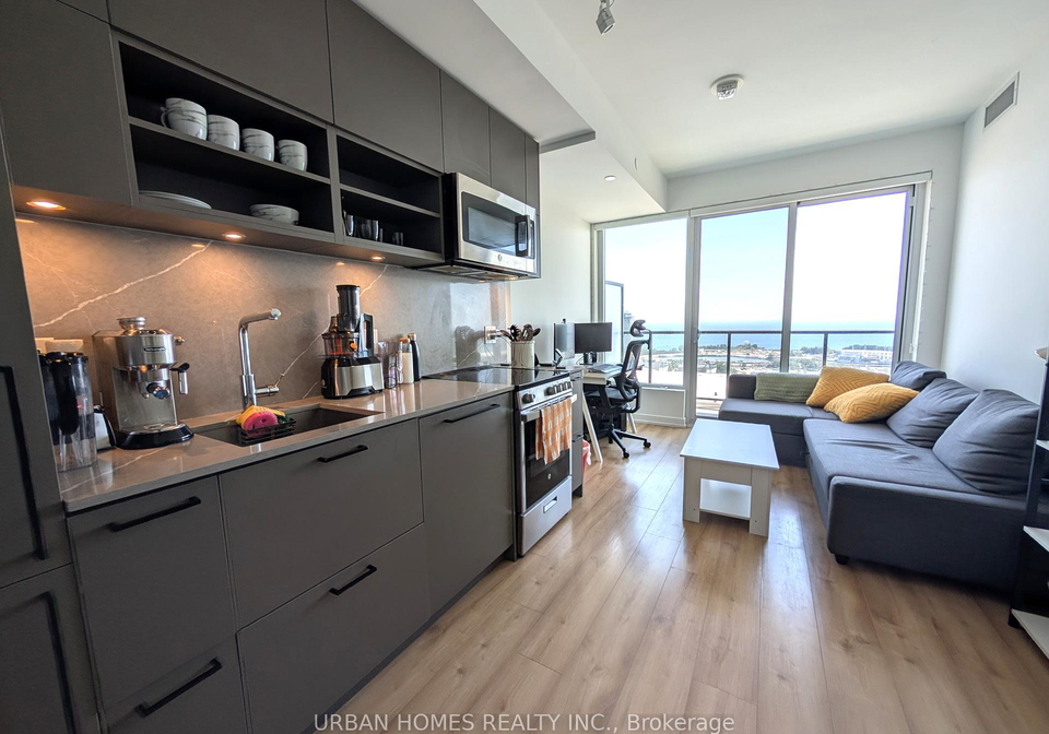 135-east-liberty-street-toronto-ontario-c12283745