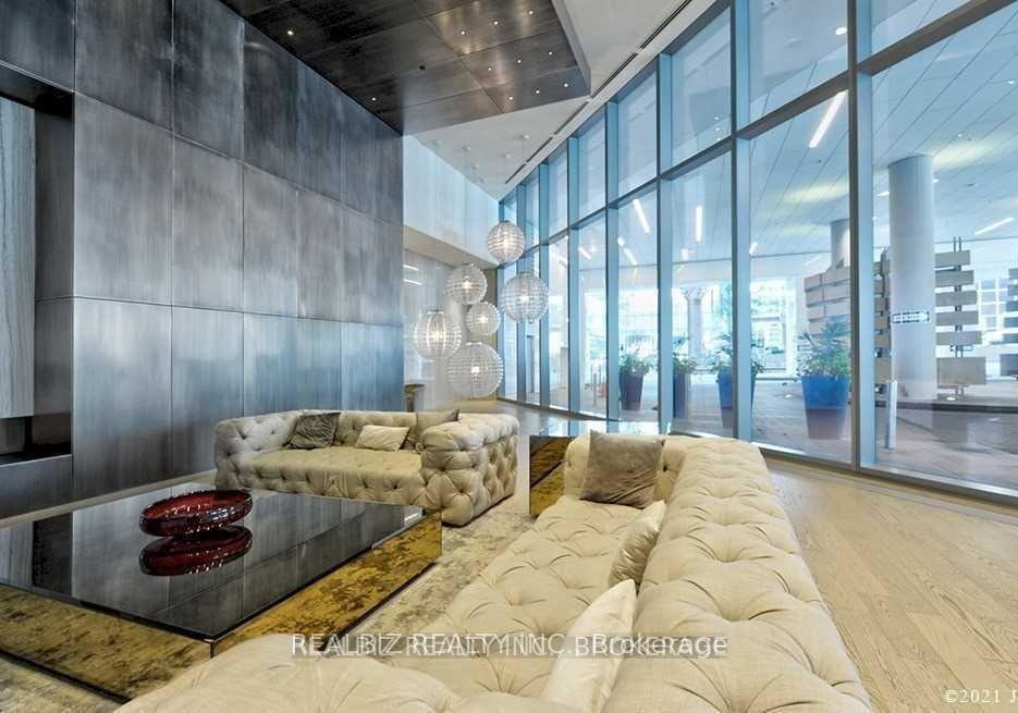 100-harbour-street-toronto-ontario-c12283797