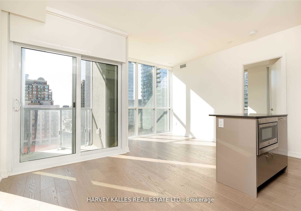 1-yorkville-avenue-toronto-ontario-c12283955