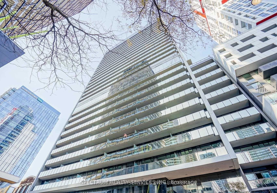 330-richmond-street-w-w-toronto-ontario-c12284040