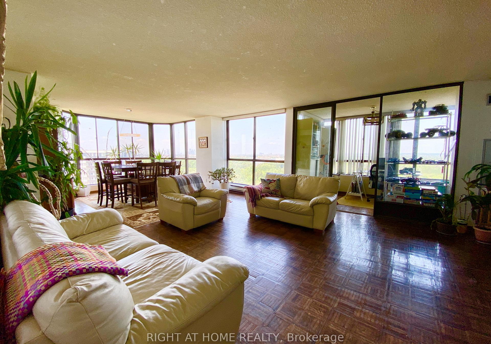 131-torresdale-avenue-toronto-ontario-c12284168