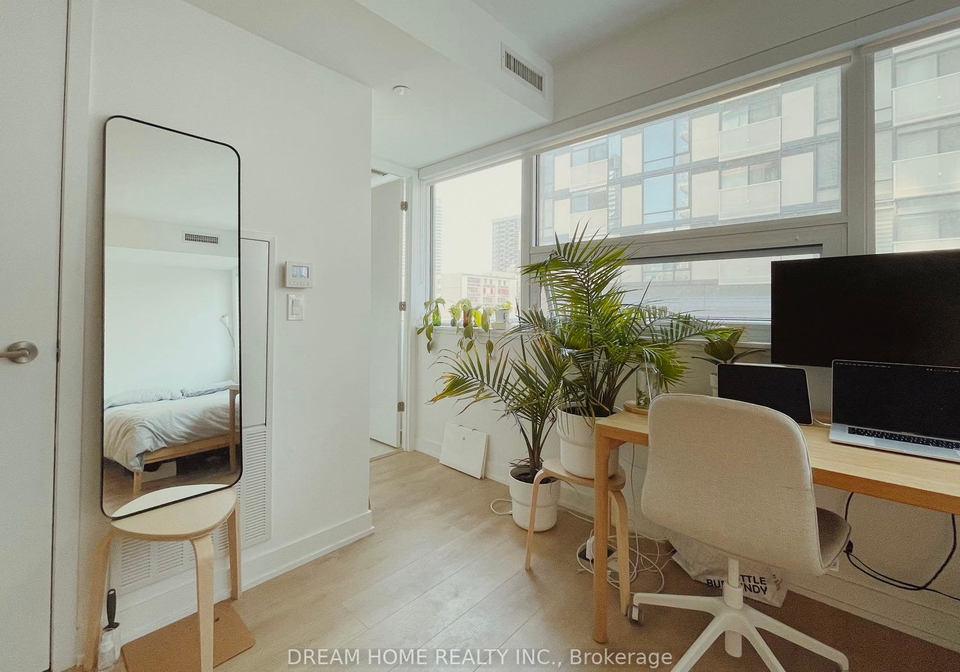 18-maitland-terrace-toronto-ontario-c12284237