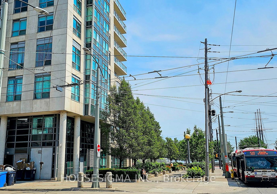 410-queens-quay-w-w-toronto-ontario-c12284331