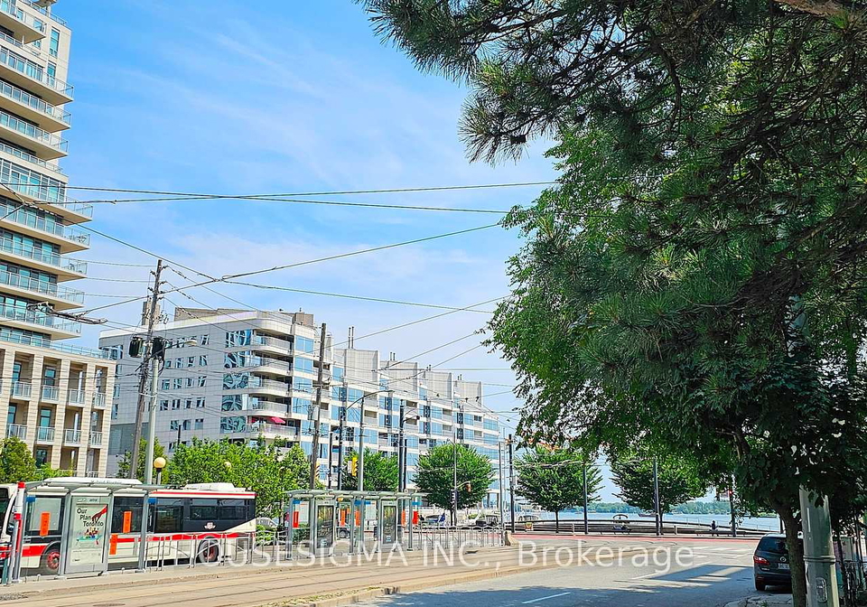 410-queens-quay-w-w-toronto-ontario-c12284331