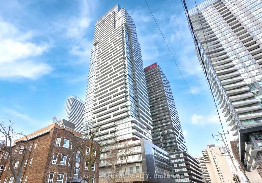 39-roehampton-avenue-toronto-ontario-c12284577