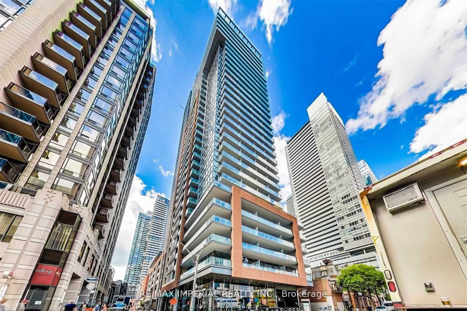 8-mercer-street-toronto-ontario-c12284585