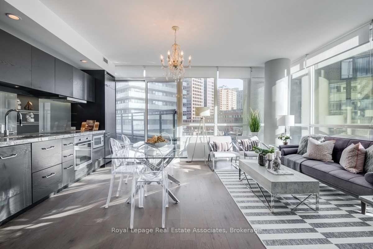 45-charles-street-e-e-toronto-ontario-c12284688