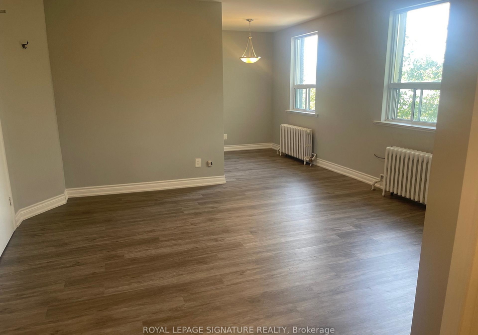 382-dovercourt-road-toronto-ontario-c12284722