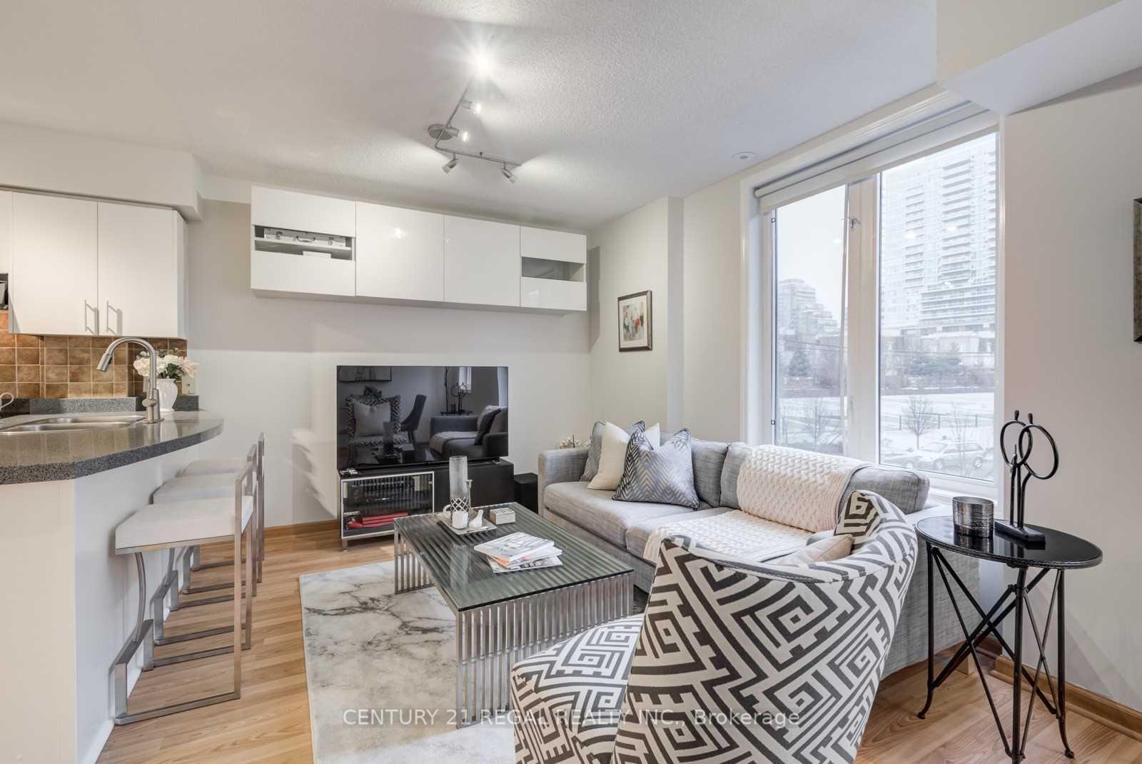 26-douro-street-toronto-ontario-c12284781