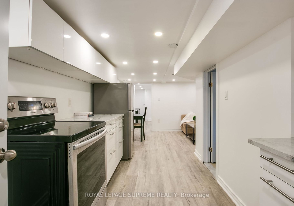 255-howland-avenue-toronto-ontario-c12285204