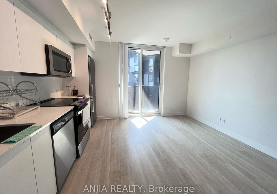 30-tretti-way-toronto-ontario-c12285313