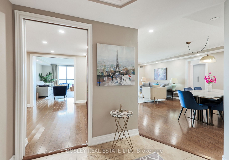 1-concorde-place-north-york-ontario-c12285323