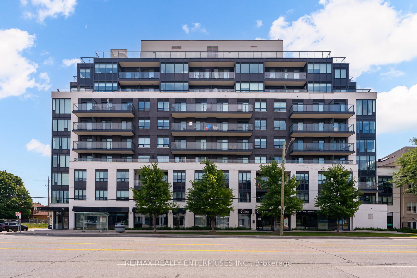741-sheppard-avenue-w-w-toronto-ontario-c12285372