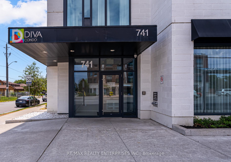 741-sheppard-avenue-w-w-toronto-ontario-c12285372