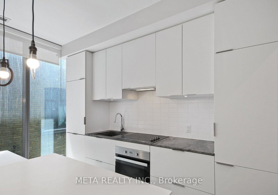5-st-joseph-street-toronto-ontario-c12285385