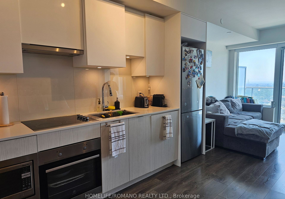 195-redpath-avenue-toronto-ontario-c12285870