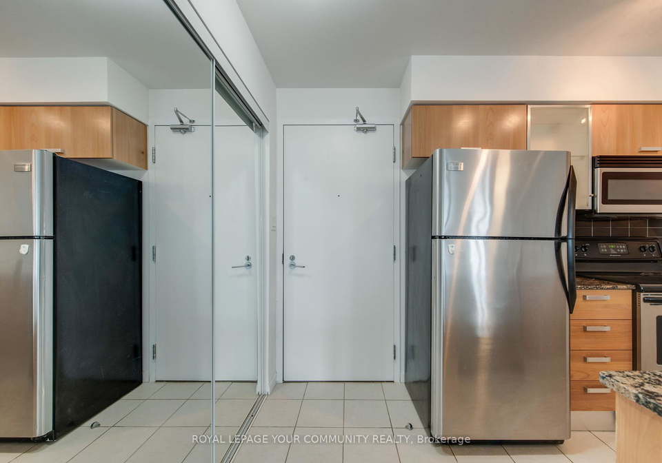37-grosvenor-street-toronto-ontario-c12285923