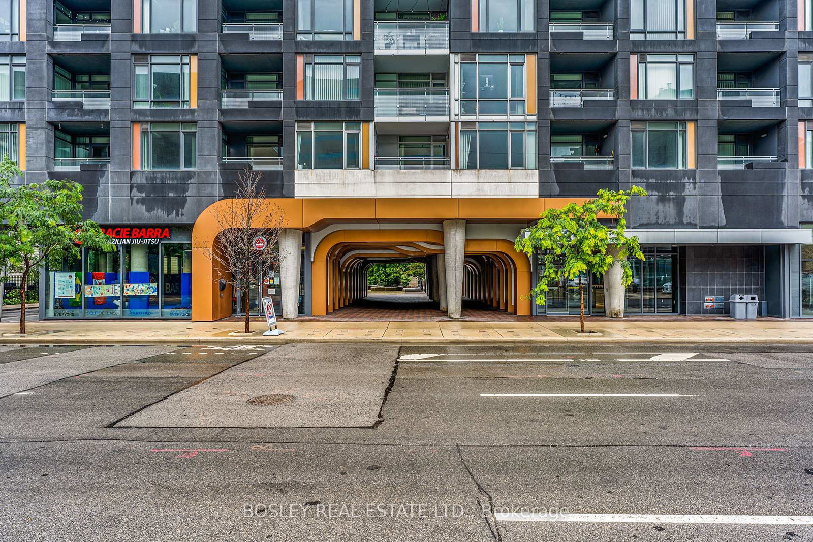 525-adelaide-street-toronto-ontario-c12286133