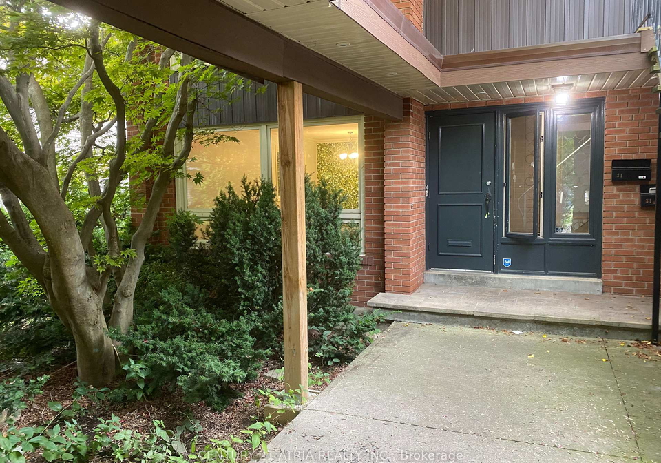 31-tournament-drive-north-york-ontario-c12286206