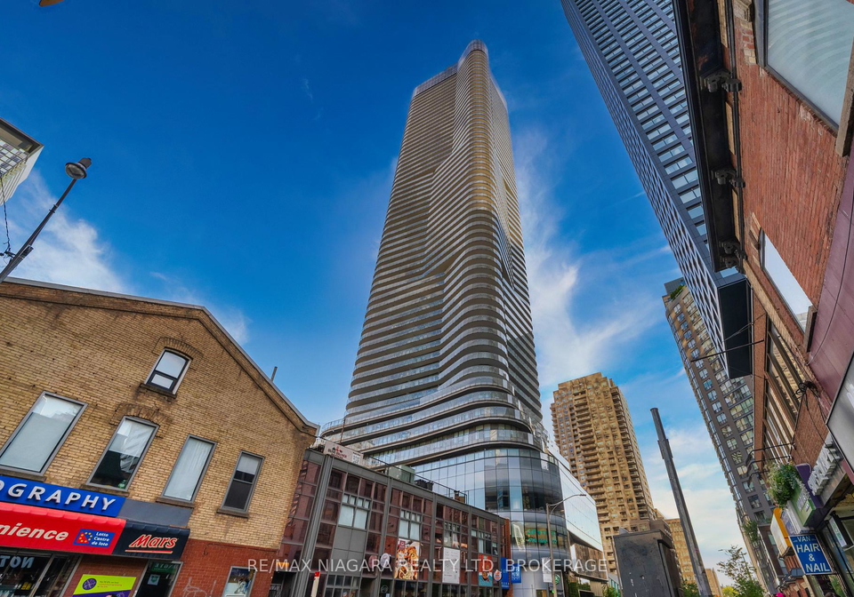 11-wellesley-street-w-w-toronto-ontario-c12286314