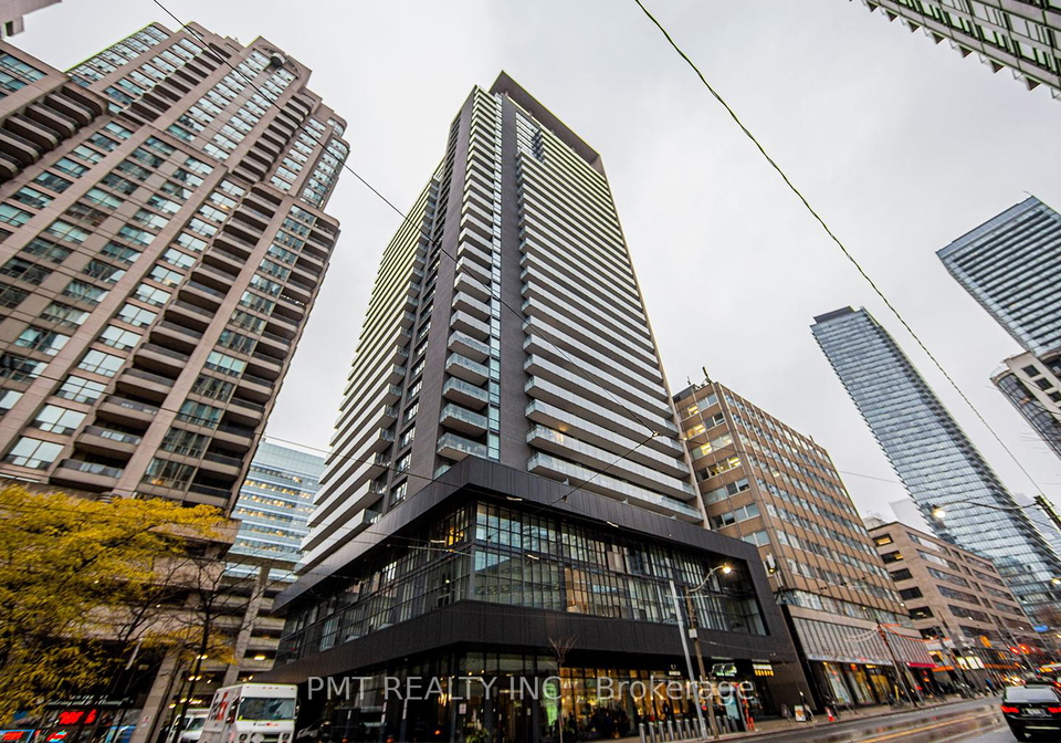 770-bay-street-toronto-ontario-c12286437