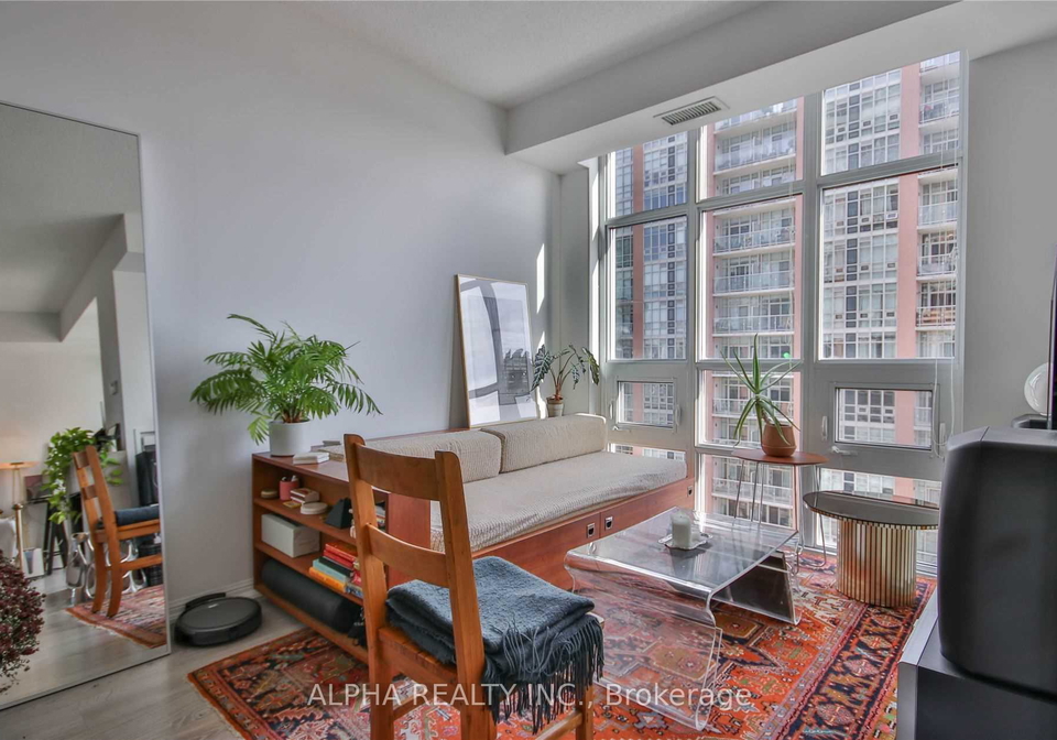 75-east-liberty-street-toronto-ontario-c12286666