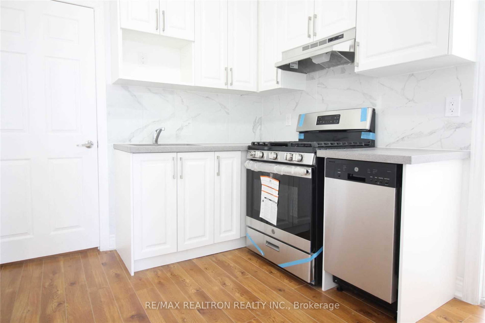 231-christie-street-toronto-ontario-c12286728
