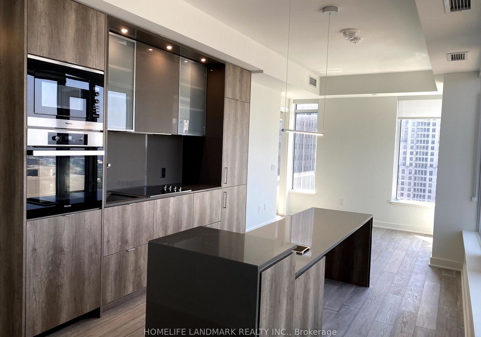 11-yorkville-avenue-toronto-ontario-c12286899