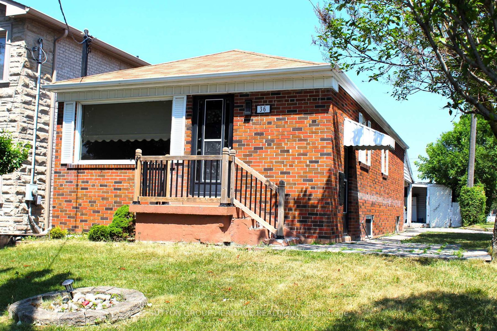 36-bartley-main-level-drive-north-york-ontario-c12286929