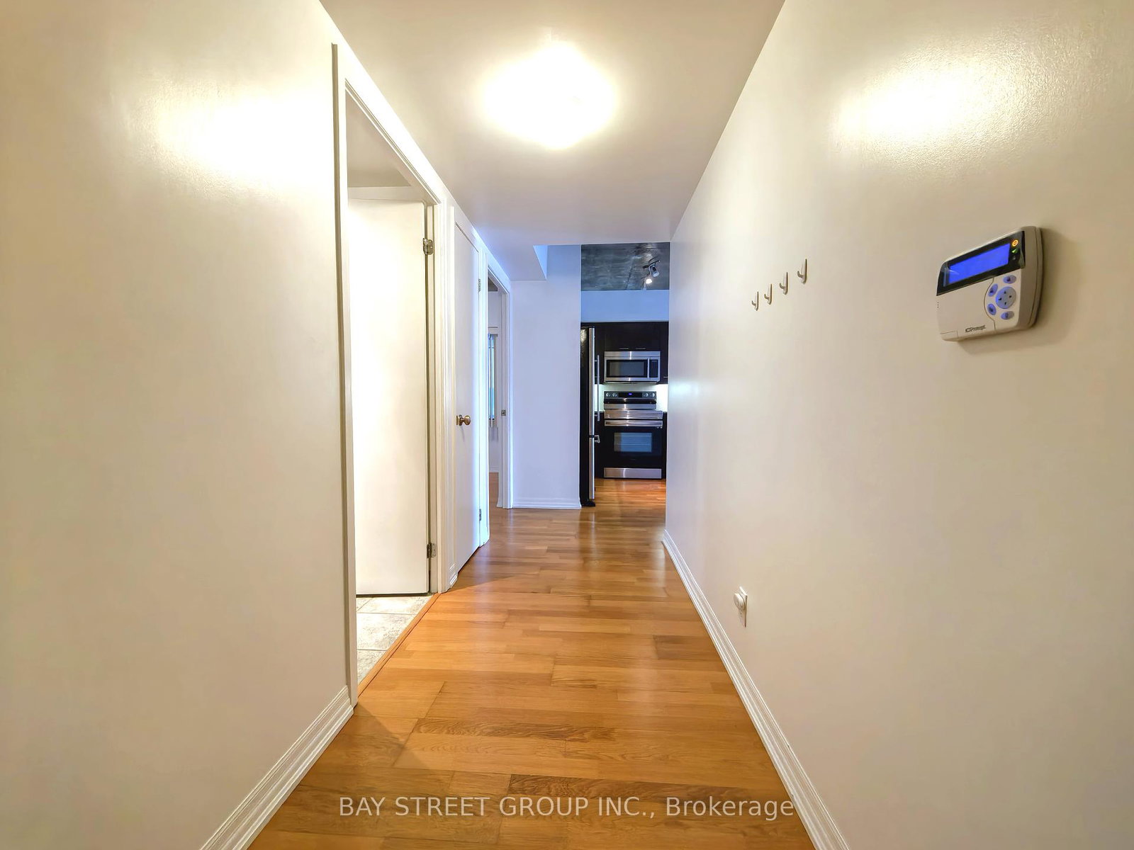 22-wellesley-street-e-e-toronto-ontario-c12286949