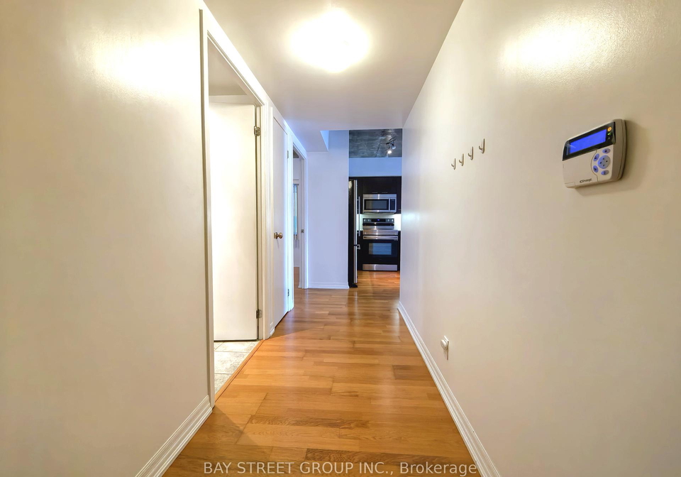 22-wellesley-street-e-e-toronto-ontario-c12286949