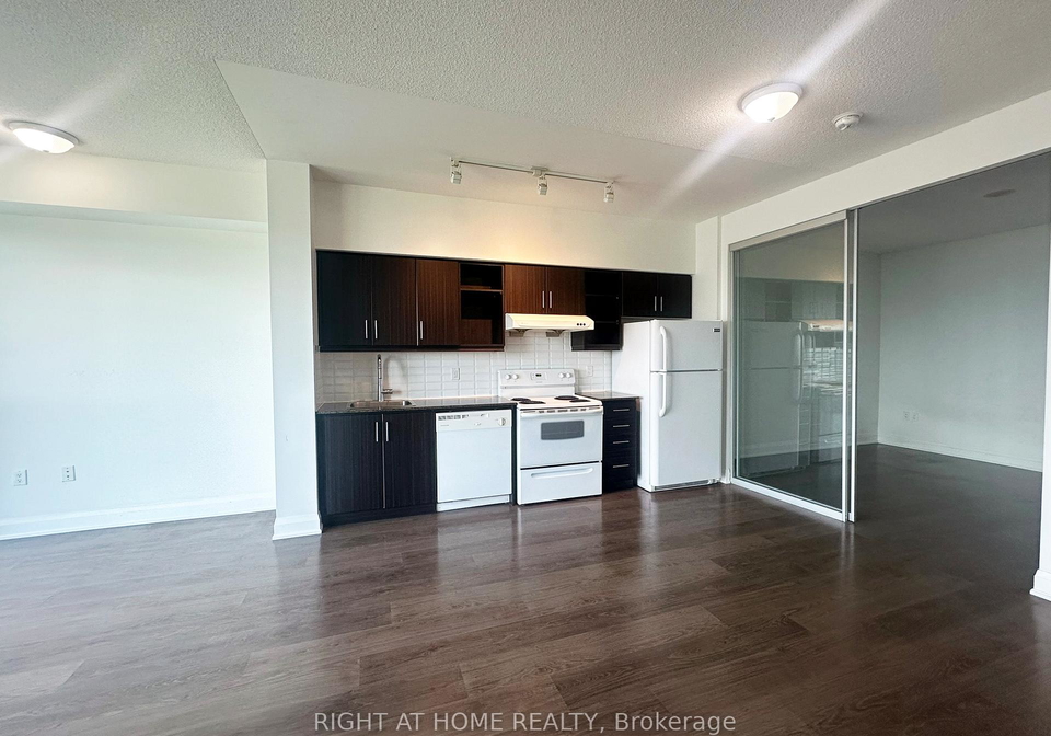 160-vanderhoof-avenue-east-york-ontario-c12287003