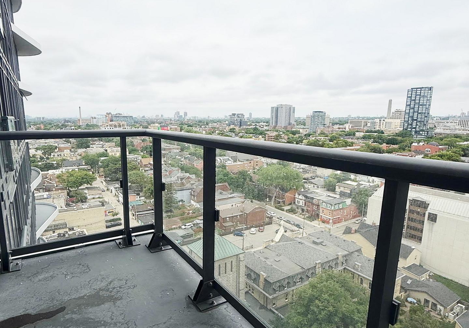 280-dundas-street-w-w-toronto-ontario-c12287020