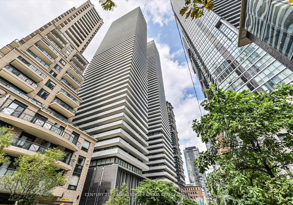 42-charles-street-e-e-toronto-ontario-c12287278