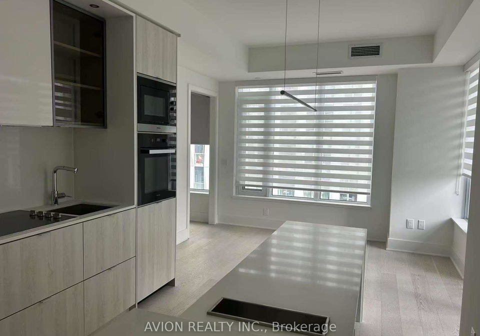 11-yorkville-avenue-toronto-ontario-c12287295