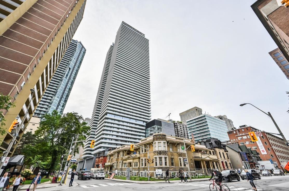 50-charles-street-e-e-toronto-ontario-c12287392