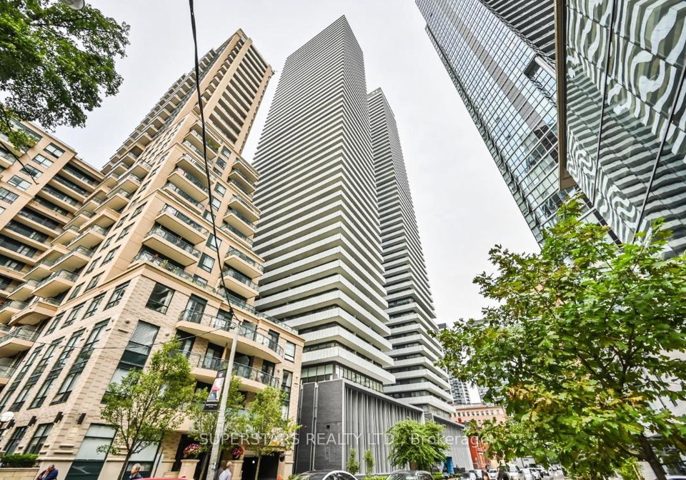 50-charles-street-e-e-toronto-ontario-c12287392