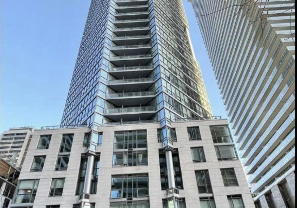45-charles-street-e-e-toronto-ontario-c12287409