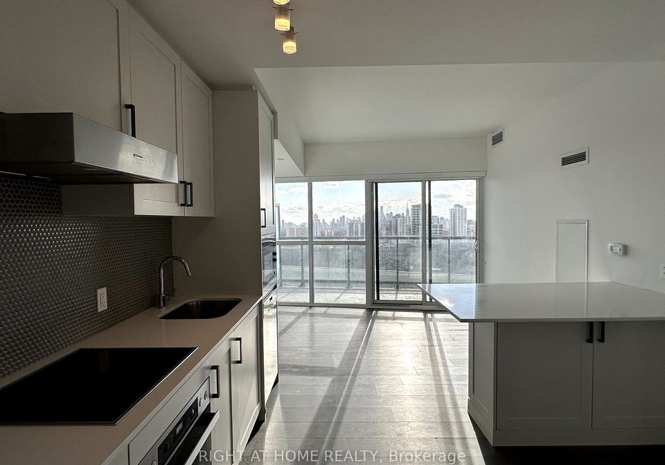 11-lillian-street-toronto-ontario-c12287696