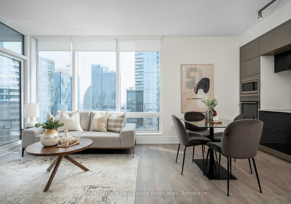 10-york-street-toronto-ontario-c12287831