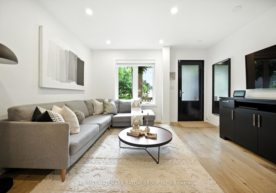 276-roselawn-avenue-toronto-ontario-c12287877