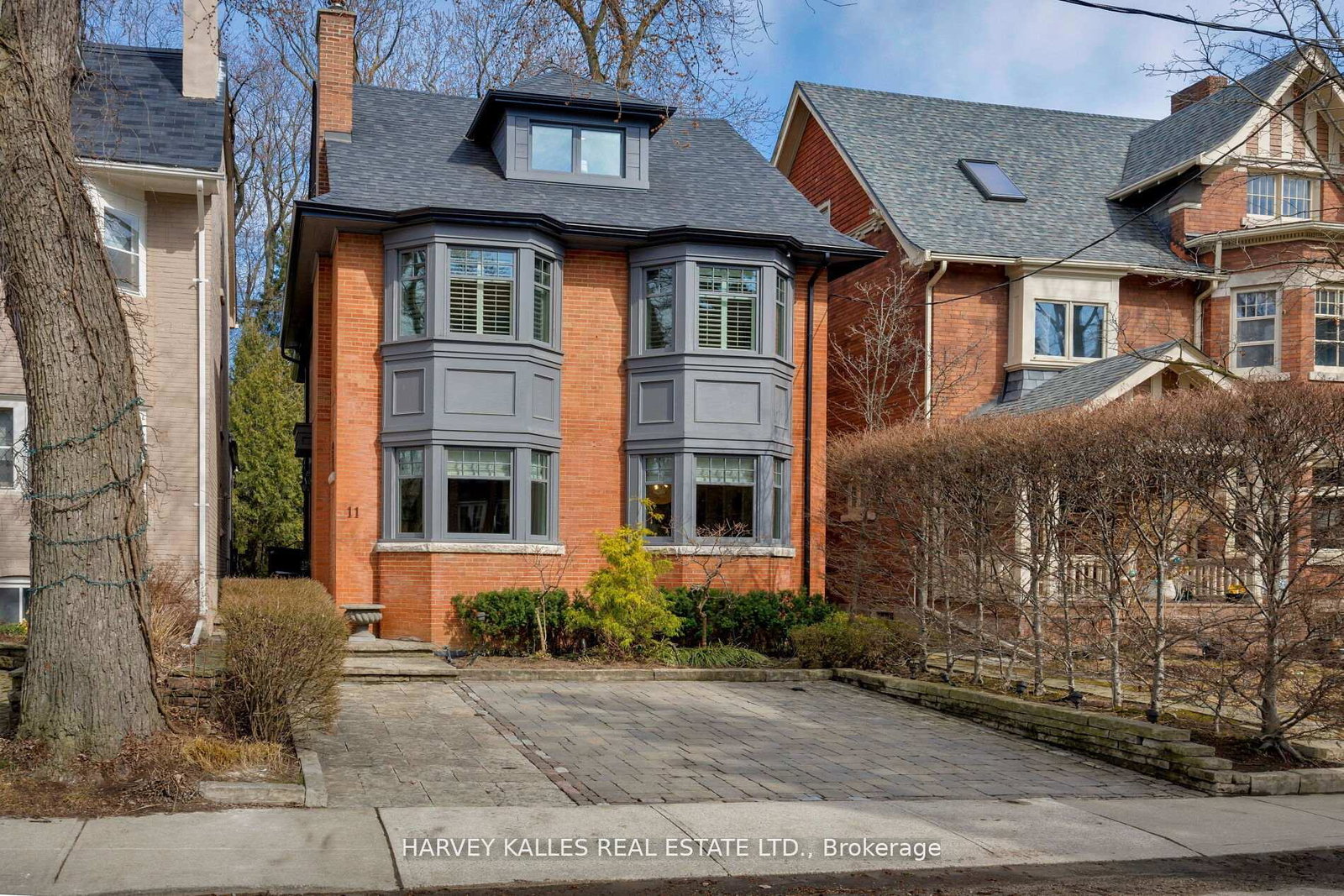 11-hawthorn-avenue-toronto-ontario-c12287948