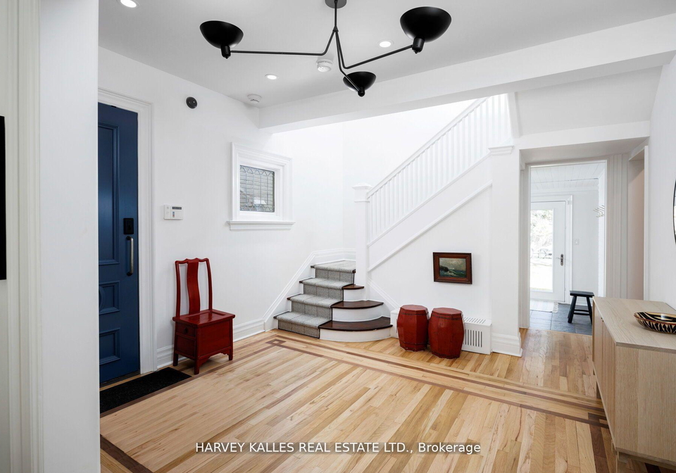11-hawthorn-avenue-toronto-ontario-c12287948