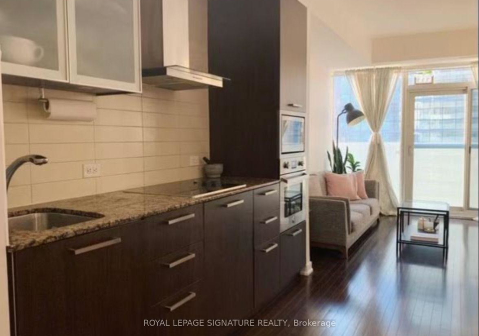 12-york-street-toronto-ontario-c12288046