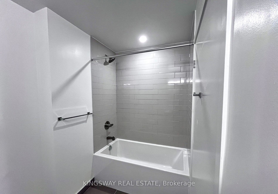 319-jarvis-street-toronto-ontario-c12288101